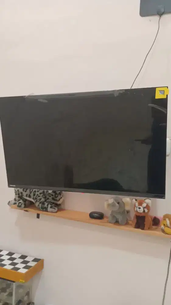 Toshiba Smart TV LED Digital 32 Inch