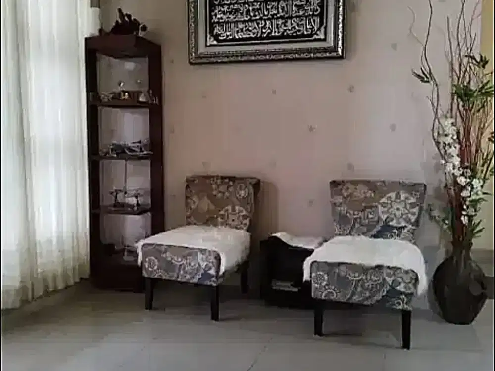 DIJUAL RUMAH DI DE LATINOS BSD