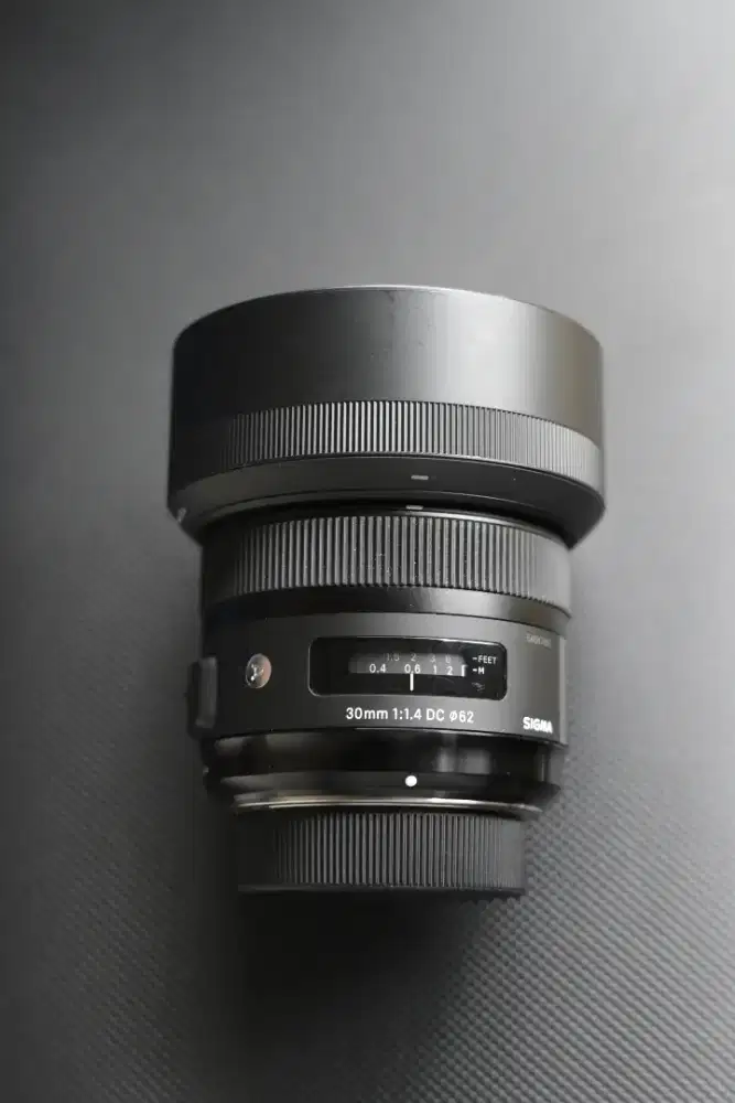 lensa fix nikon 30mm F1.4 Sigma DC Art