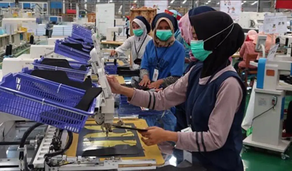 LOWONGAN OPERATOR PRODUKSI