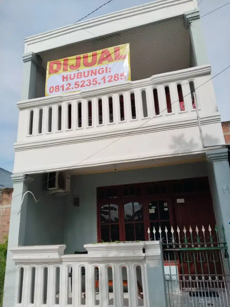 Di JUAL RUMAH 2 LANTAI SHM dekat SURAMADU