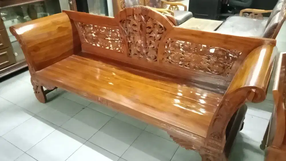 KURSI SOFA PANJANG JEPARA