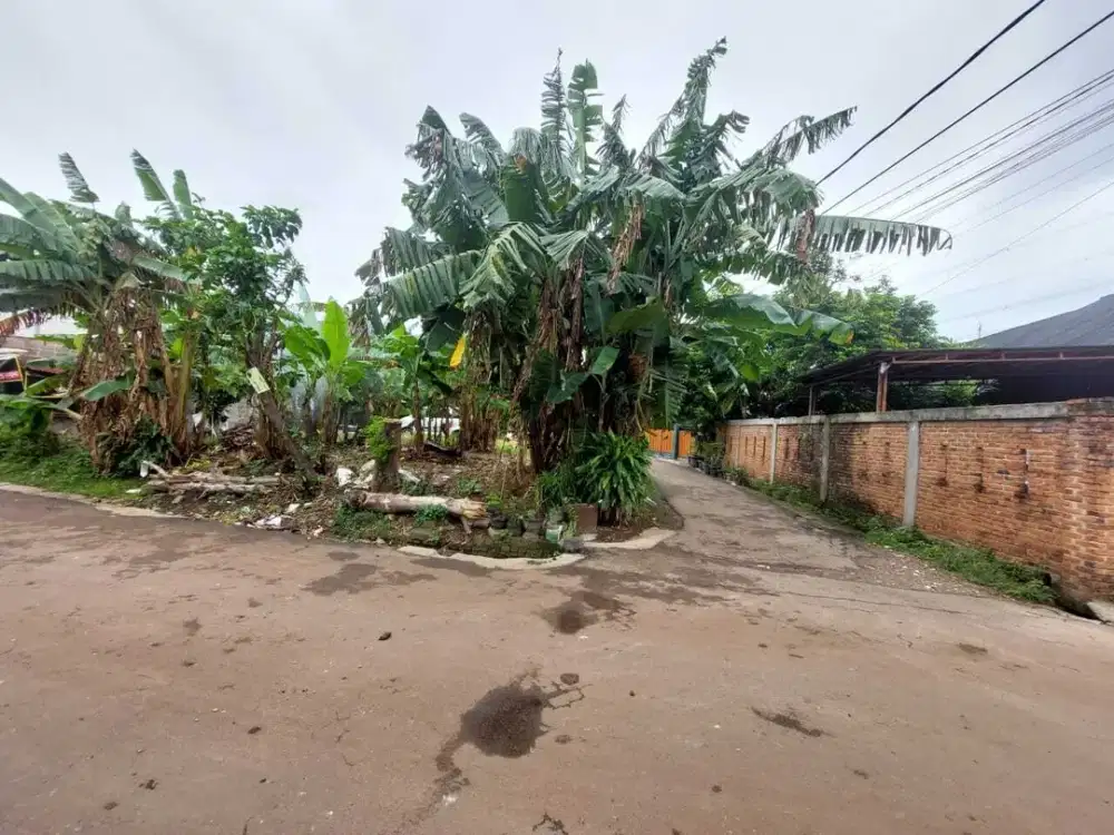 Tanah siap bangun LT 330 meter hanya 2 KM ke St. Jurangmangu Bintaro