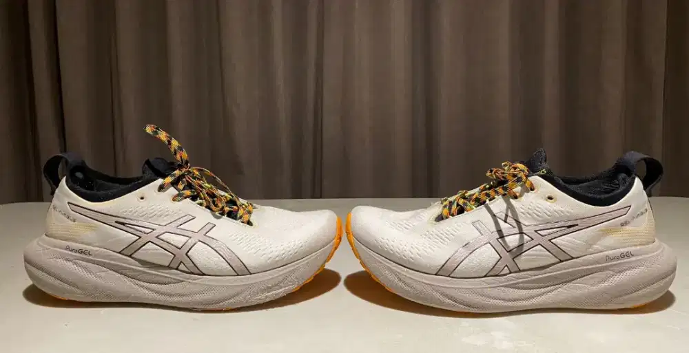 Asics gel Nimbus 25 size 44 insole 28cm