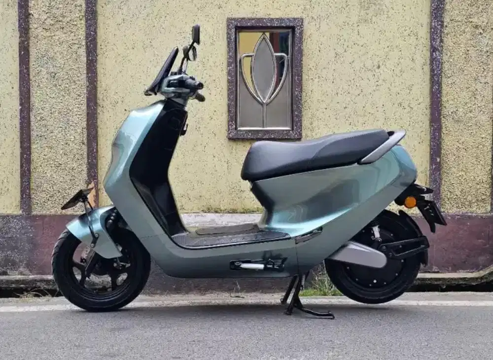 Motor Listrik Yadea G6 2023