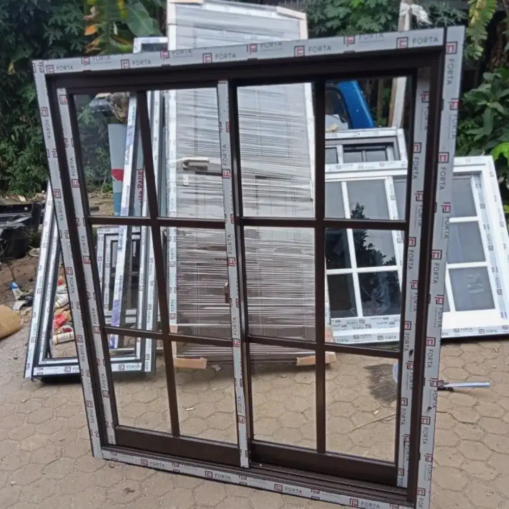 Kusen aluminium kaca