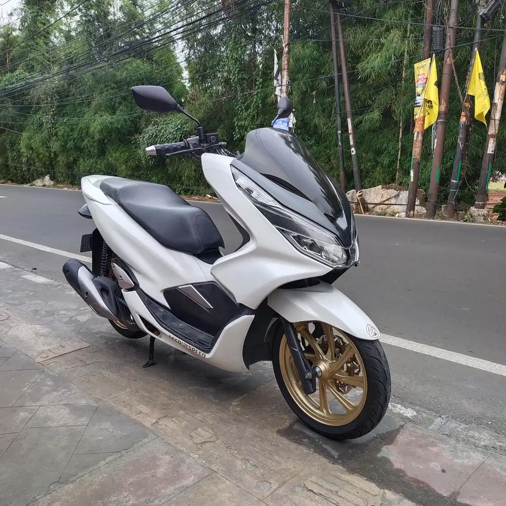 Honda PCX Non ABS 2019 Lengkap Bagus Mesin Aluss