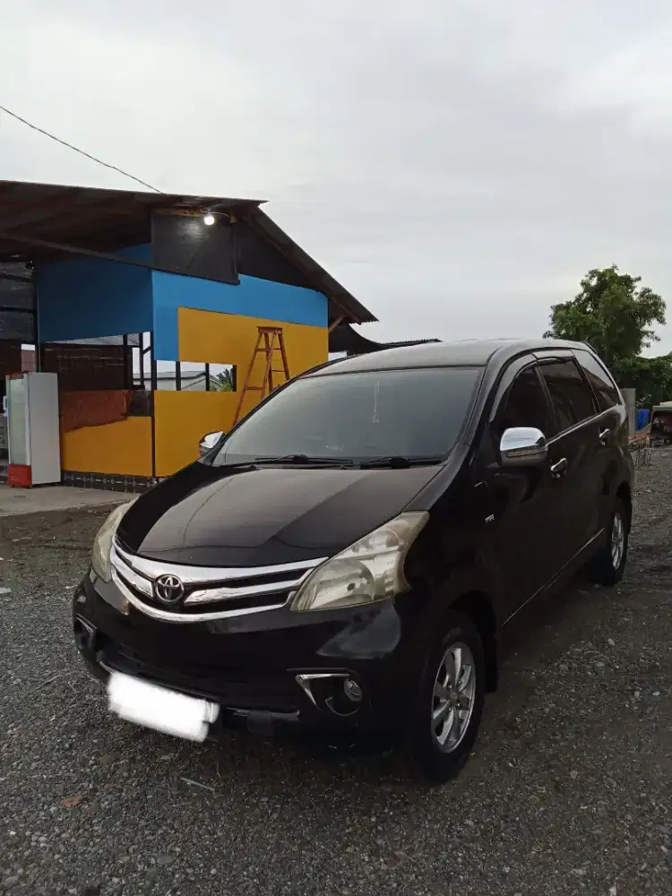 Jual mobil bekas Avanza