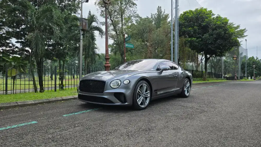 Bentley Continental GT 4.0 V8