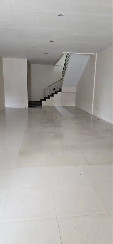 Disewakan Ruko 3.5 Lantai Mainroad Pasir Kaliki