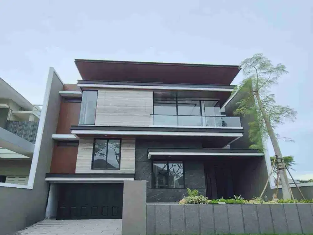 Rumah Modern minimalis Row jalan 20mtr Citraland Utama, Surabaya barat