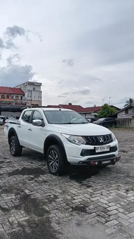 Triton GLS mt tahun 2019