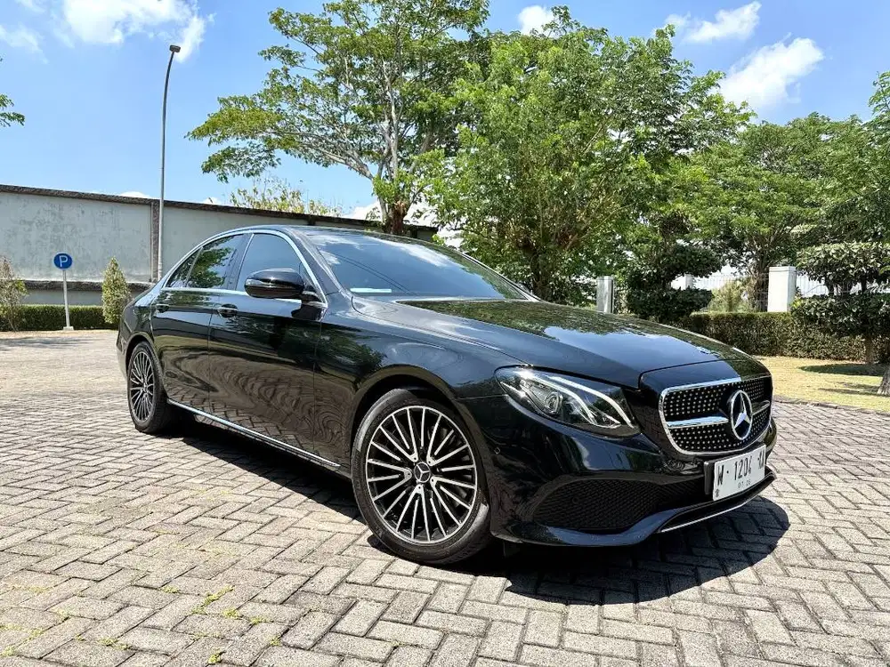 KM36rb E250 AVANTGARDE 2016 E250 2016 E250 2017 E250 W213 mercy E250