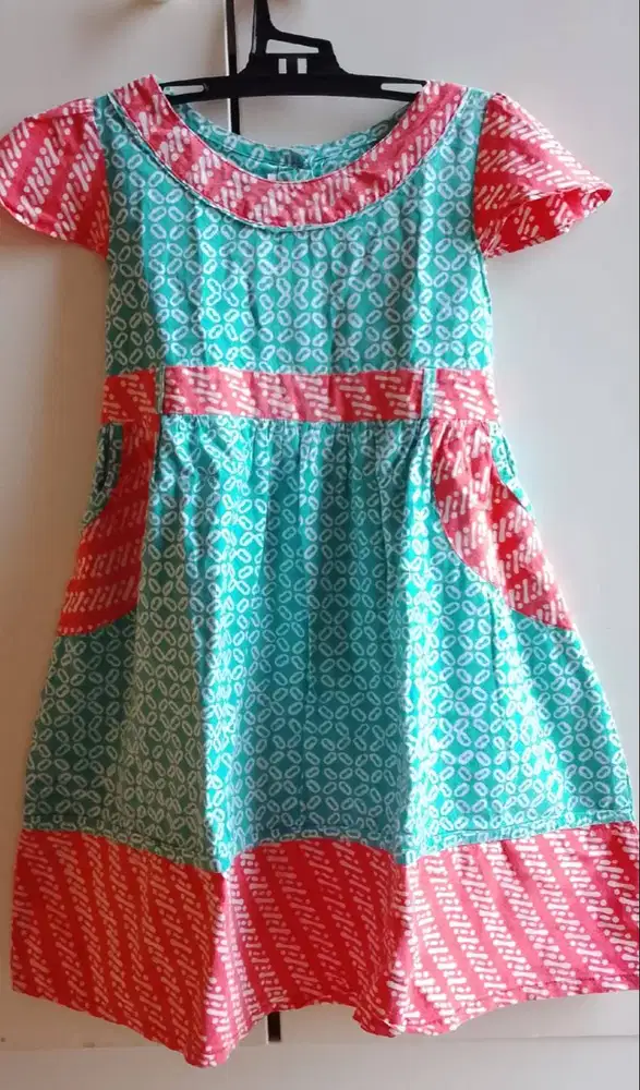 Dress Batik Anak Perempuan