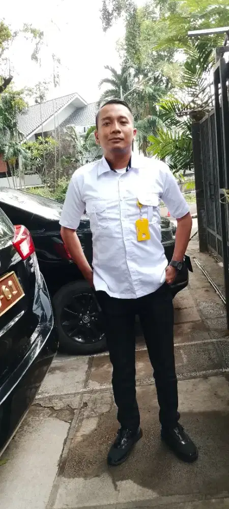 Sedang Mencari pekerjaan sebagai aspri atau ajudan