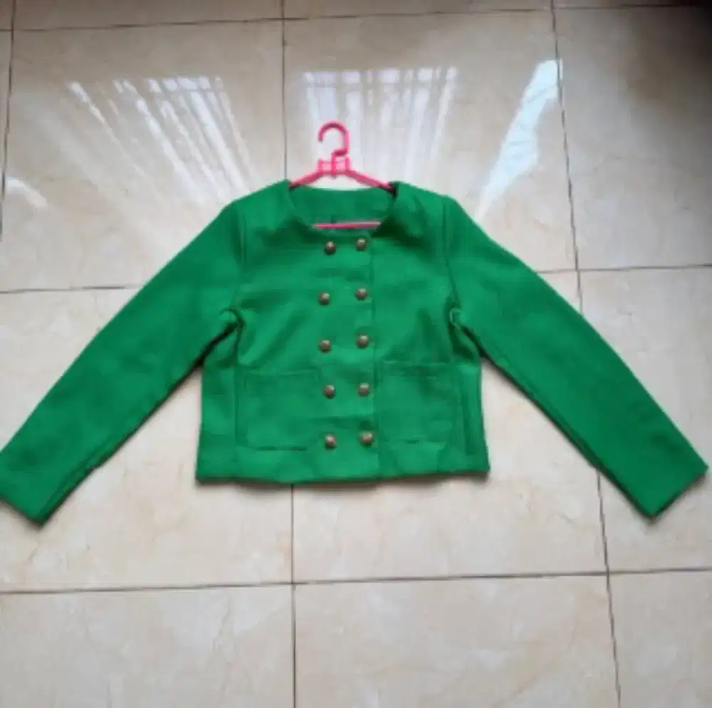 Blazer atasan hijau
