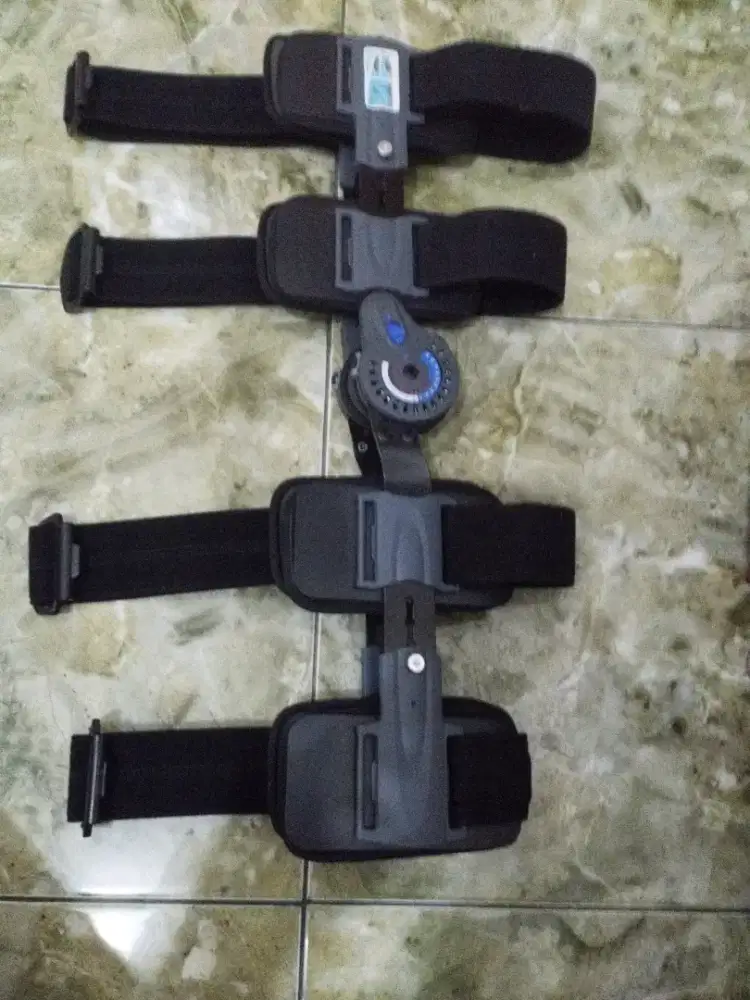 Thuasne Knee Brace Splint ROM-R V2 U04602 Size Universal Left Or Right