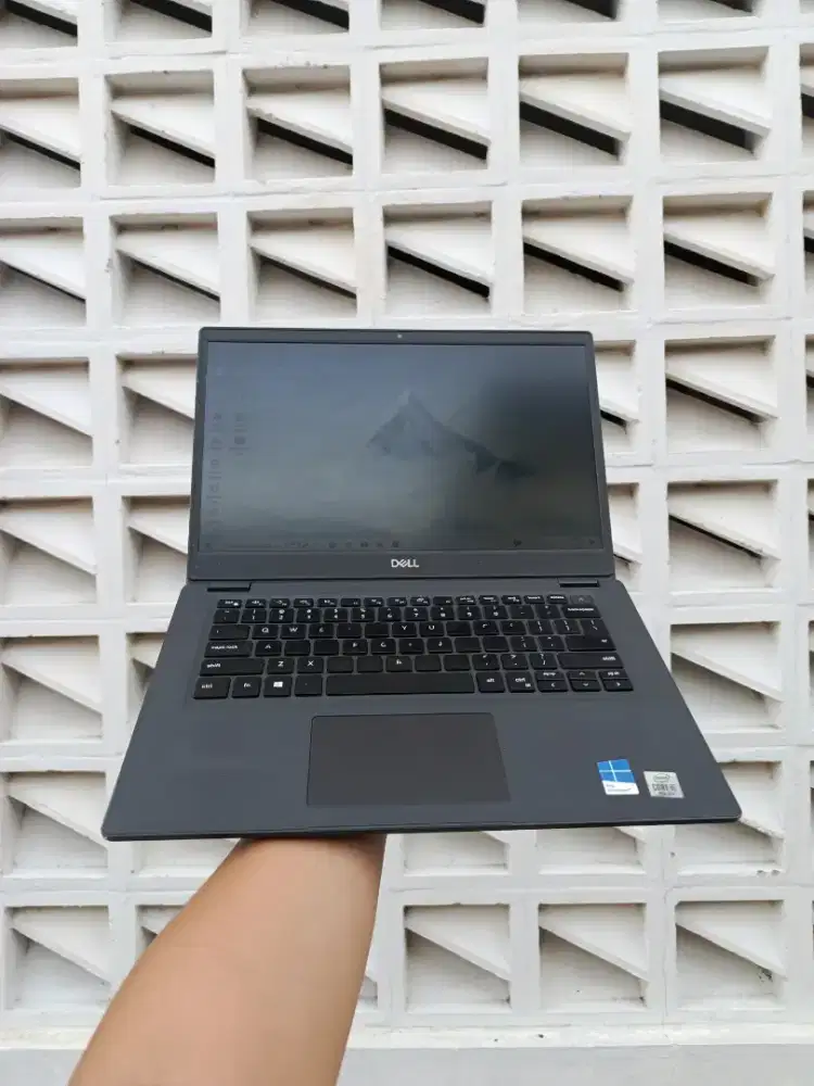 Dell Lattitude 3410 Intel Core i5 Gen 10 Mulus Like New