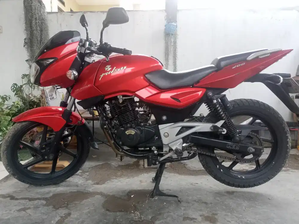 Bajaj Pulsar 200 dtsi THN 2008