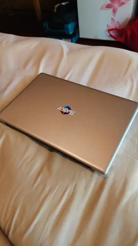 0XM XYMY Laptop Terbaru untuk Gaming dan Pekerjaan Rumahan