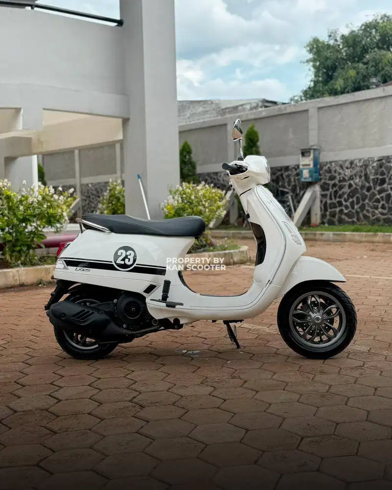 VESPA LX 125 iGET FACELIFT 2023 REGIST 2024 BERGARANSI