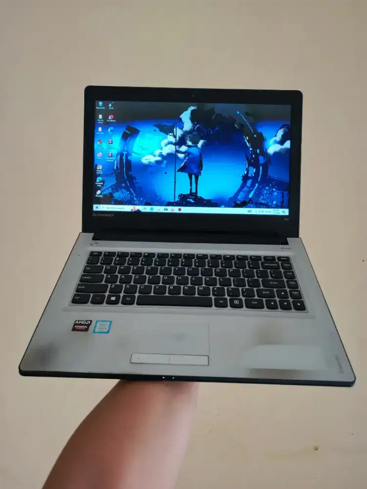 Lenovo Ideapad 300-14ISK Intel Core i5 Skylike Gen 6 Dual Vga