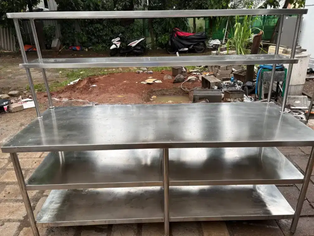 meja 3 susun + upper
ukuran 200x75x85
uk upper 200x30x75
harga 4,7jt