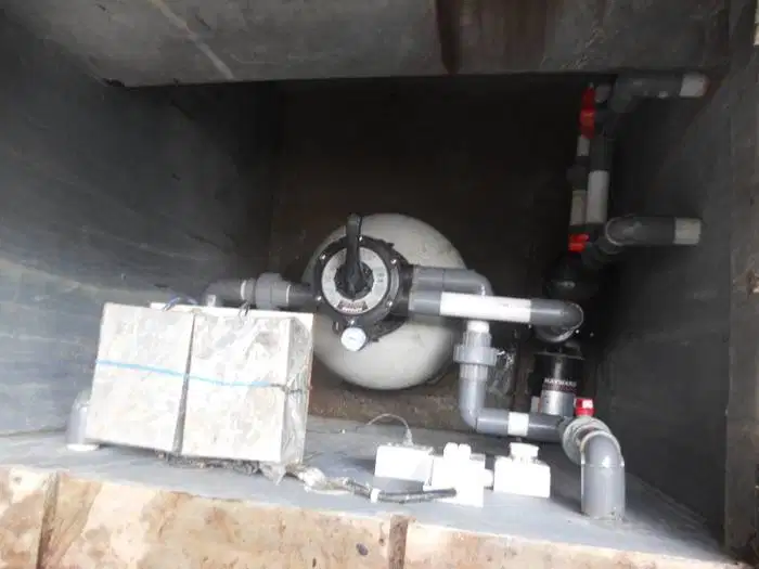 TUKANG PASANG LISTRIK KOLAM RENANG