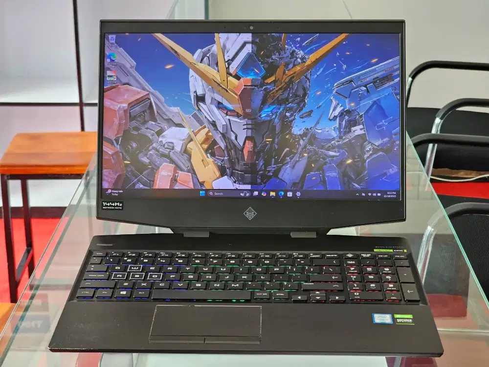 HP OMEN 15 intel Core i7 Gen 9 Ram 16 GB SSD 512 GB HDD 1 TB Nvidia