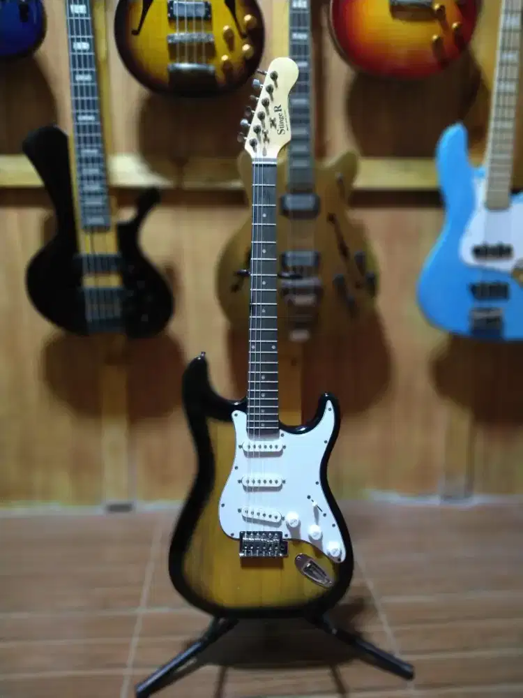 Gitar Stinger Strato
