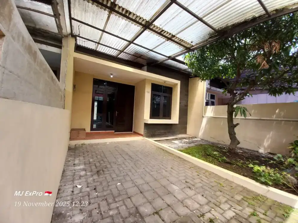 DIJUAL Rumah MURAH Siap Huni Bangunan Minimalis Terawat Komplek SETRA DAGO Lokasi dekat ke Arcamanik Bandung