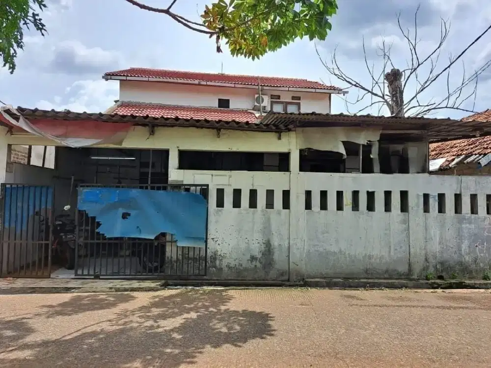 Rumah Besar 9 Ruangan di Jakasetia Dekat Grand Galaxy – Harga Terbaik!