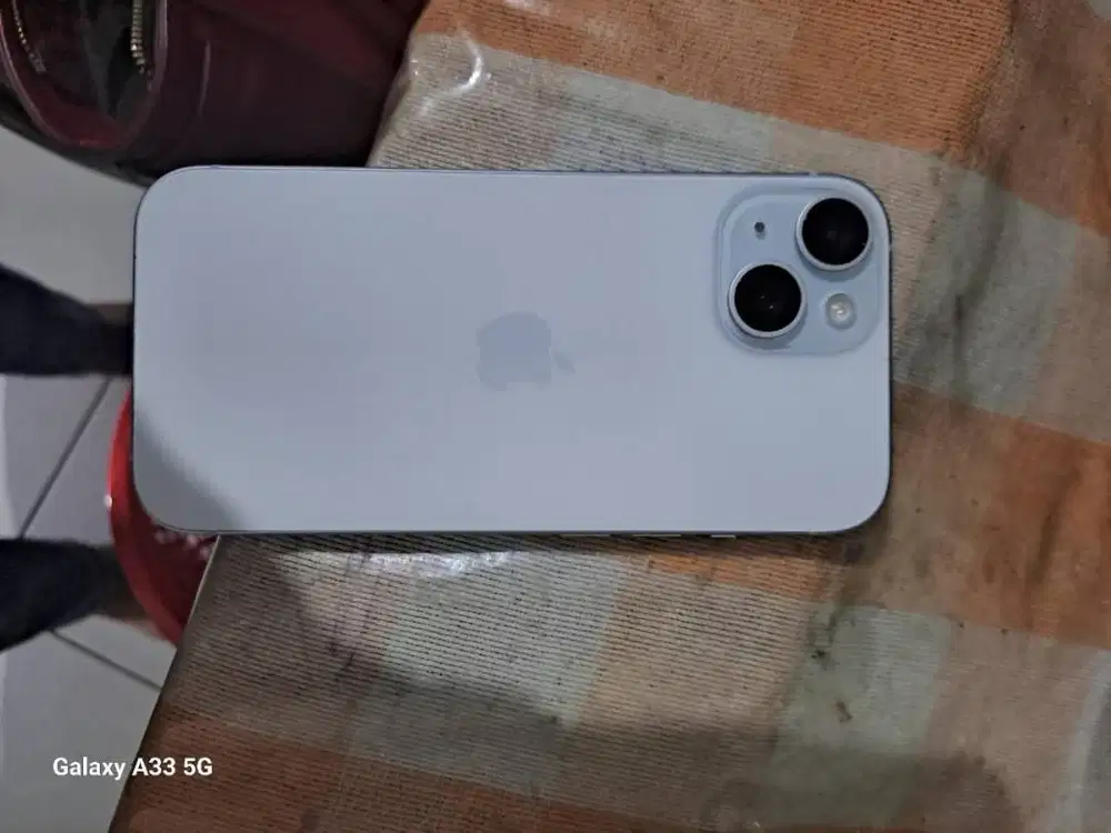 Di jual Iphone 15 Basic 128 GB