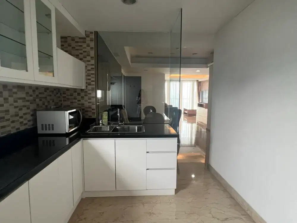 Apt springhill royale di sewa luas 244 m2 tipe 3 BR furnish bagus special