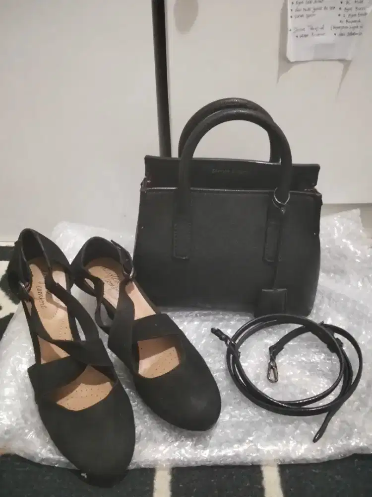 Tas Ori charles n keith bonus heels