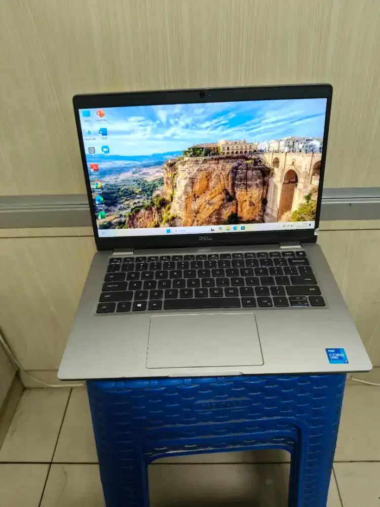 LAPTOP DELL LATITUDE 5320 CORE I7-1185G7 RAM 16 GB SSD 256 GB MULUS