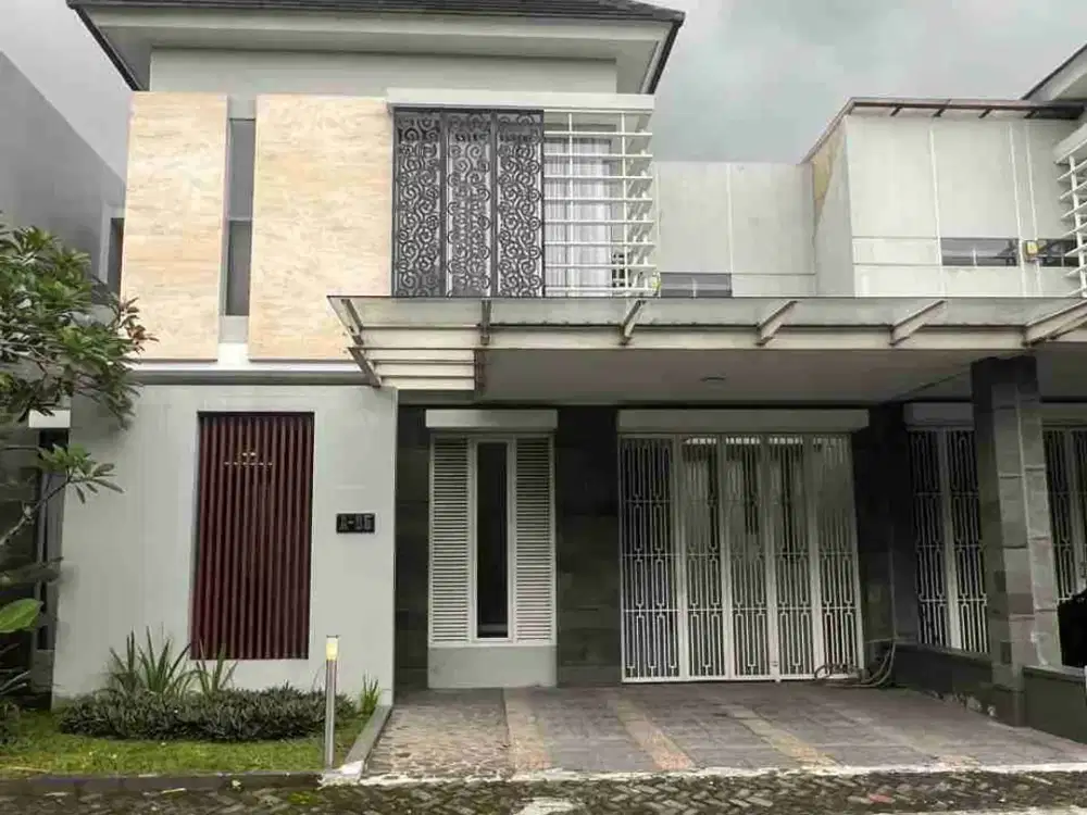 Rumah mewah furnish dekat tengah kota Jogja