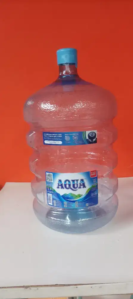 Galon kosong Aqua