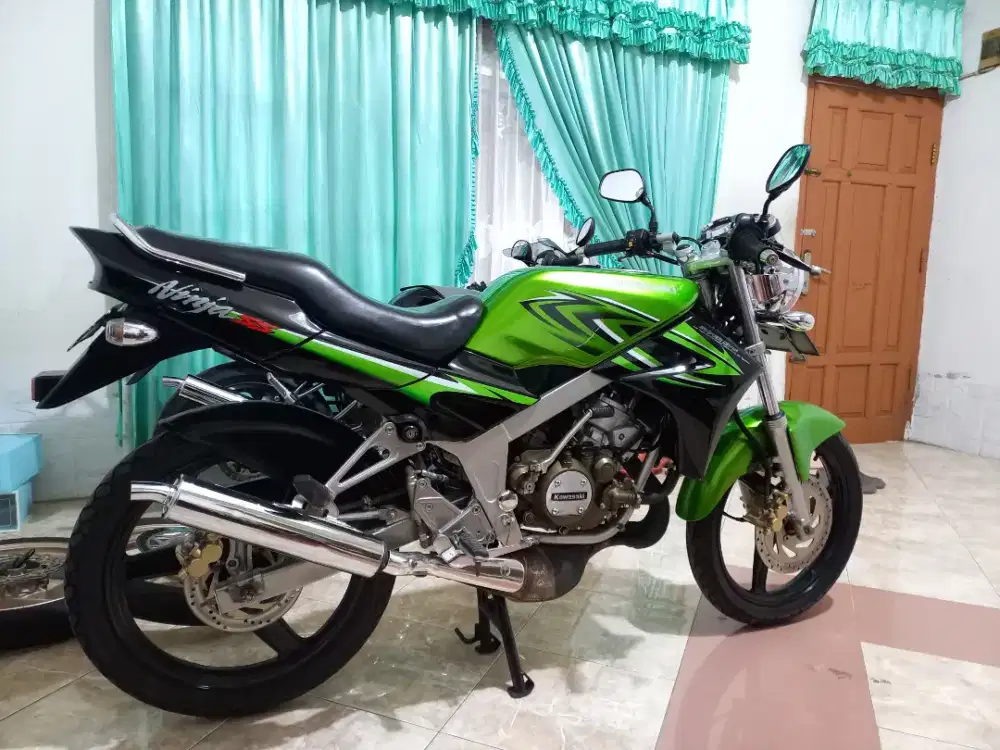 Kawasaki Ninja SS 2012
