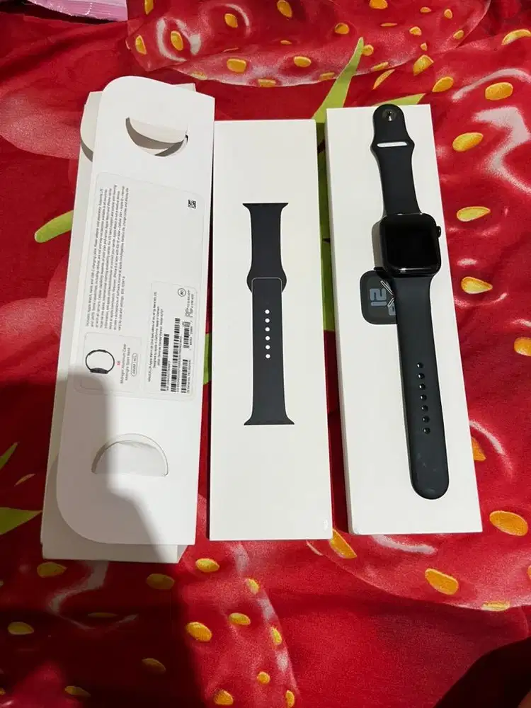 Apple watch se gen2 44 mm cell