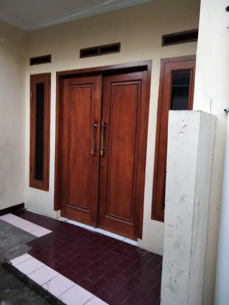Rumah SHM 60m² – Baru Renov, Harga 380 Juta – Cipadu Kreo Larangan