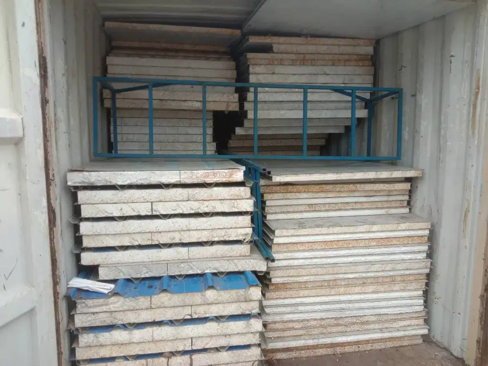 SANDWICH PANEL DAN TANGGA