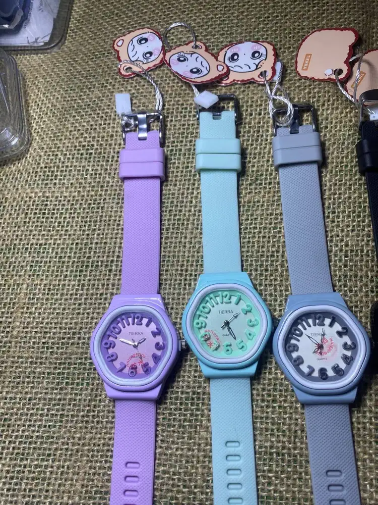 jam tangan wanita dewasa gemoy