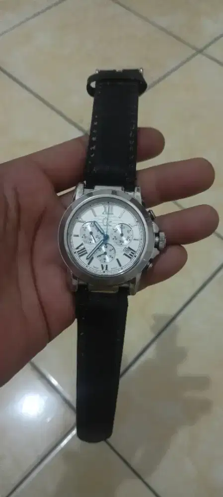 Guess Collection spesial edition type X41003G1