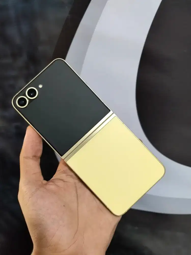 Samsung Z Flip 6 12/512 GB