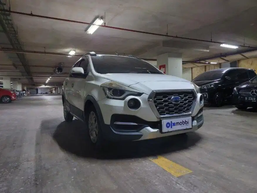LOW DP Datsun Cross 1.2 Bensin-AT 2018 UKO