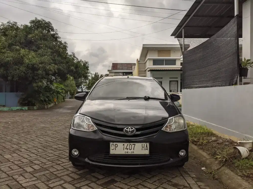 Dijual Toyota Etios Valco Tipe E
