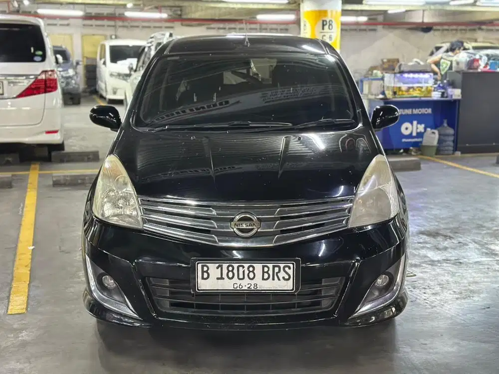 [Tangan pertama] grand livina xv 2013 grand livina 2014 xv livina 2015