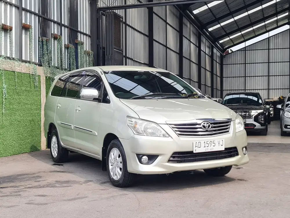 Innova G 2012 matic diesel langka
