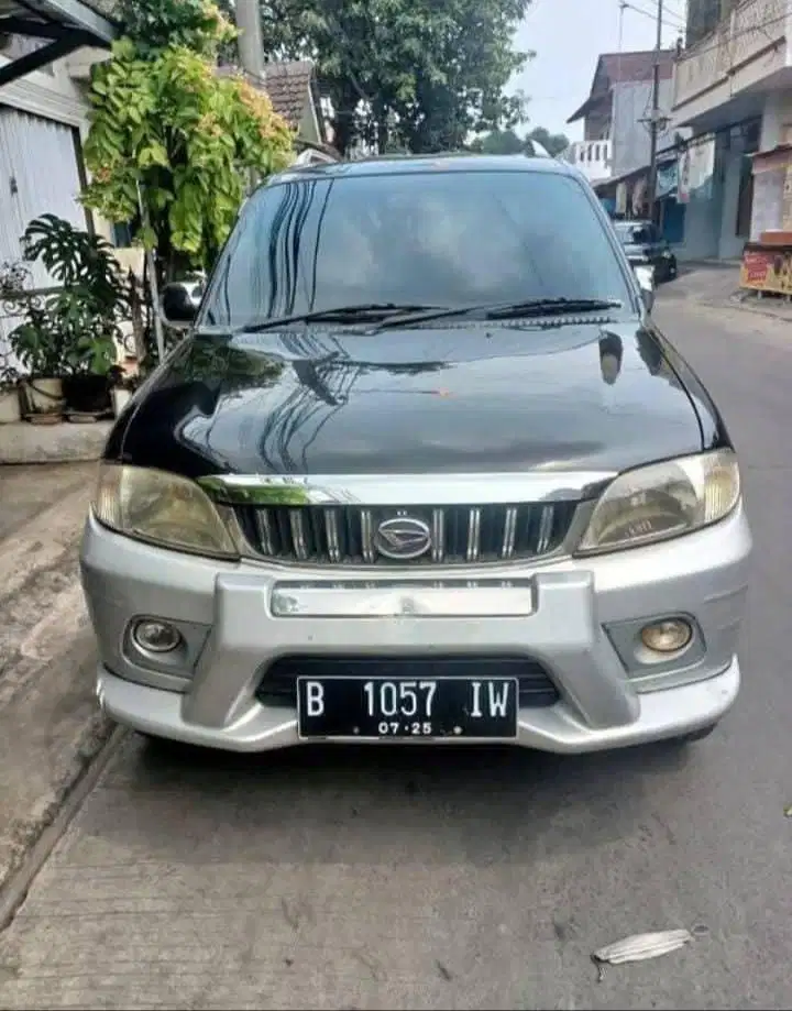 Mobil taruna th 2005